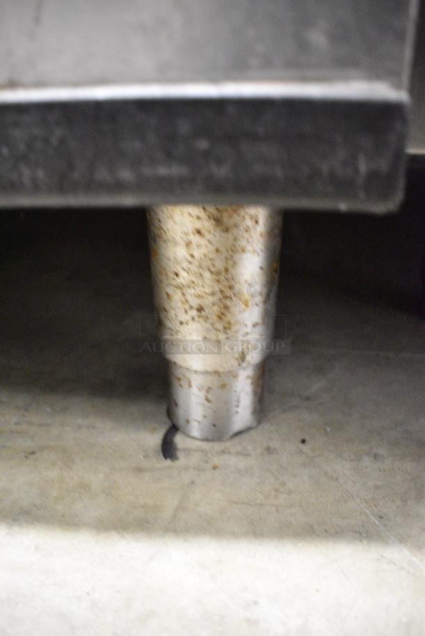 Manitowoc IY0304A-161 Stainless Steel Commercial Ice Head on Commercial Ice Bin. 115 Volts, 1 Phase. - Image 5 of 8