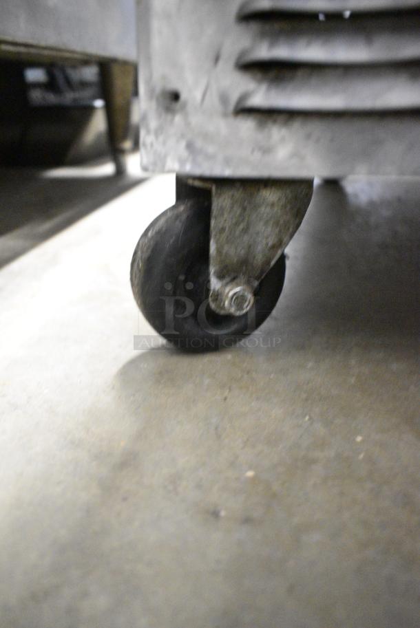 Silver King SKFS2/C2 Stainless Steel Commercial Mobile Ice Cream Dipping Cabinet on Commercial Casters. Tested and Working! - Image 4 of 7