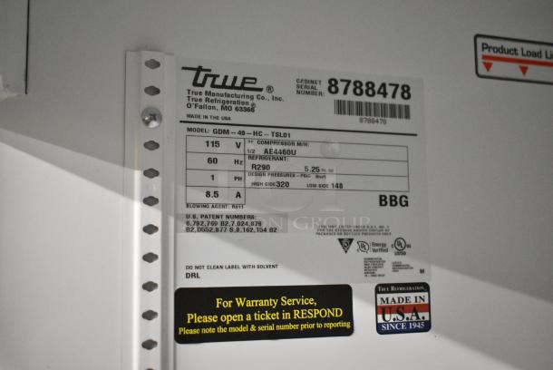 2016 True GDM-49-HC Metal Commercial 2 Door Reach In Cooler Merchandiser w/ Poly Coated Racks. 115 Volts, 1 Phase. Tested and Working! - Image 5 of 5