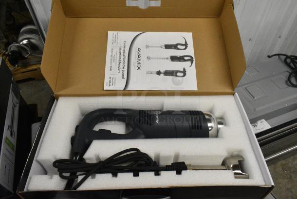 3 BRAND NEW SCRATCH AND DENT! Items Including 928IBMD10DX 10" Medium-Duty Variable Speed Immersion Blender, 2 928IBMD10 10" Medium-Duty Variable Speed Immersion Blender - 3/4 hp. 3 Times Your Bid! - Image 1 of 19