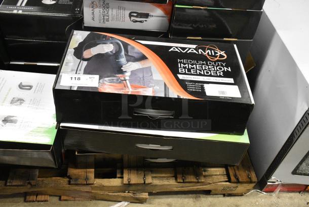 3 BRAND NEW SCRATCH AND DENT! AvaMix 928IBMD10DX 10" Medium-Duty Variable Speed Immersion Blender. 3 Times Your Bid! - Image 2 of 9
