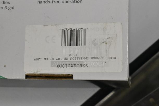 BRAND NEW SCRATCH AND DENT! AvaMix 928IBMD10 10" Medium-Duty Variable Speed Immersion Blender - 3/4 hp. 120 Volts, 1 Phase. - Image 10 of 10