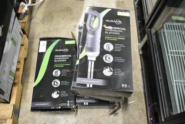 5 BRAND NEW SCRATCH AND DENT! AvaMix 928IBMD16 16" Medium-Duty Variable Speed Immersion Blender - 3/4 hp. 120 Volts, 1 Phase. 5 Times Your Bid! - Image 4 of 19