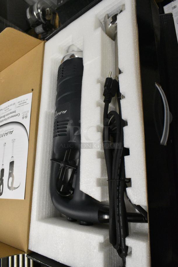 5 BRAND NEW SCRATCH AND DENT! AvaMix 928IBMD16 16" Medium-Duty Variable Speed Immersion Blender - 3/4 hp. 120 Volts, 1 Phase. 5 Times Your Bid! - Image 14 of 19