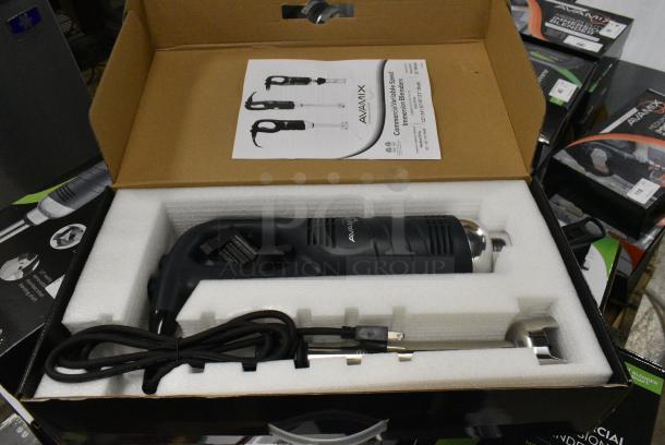 5 BRAND NEW SCRATCH AND DENT! AvaMix 928IBMD12 12" Medium-Duty Variable Speed Immersion Blender - 3/4 hp. 120 Volts, 1 Phase. 5 Times Your Bid! - Image 1 of 9