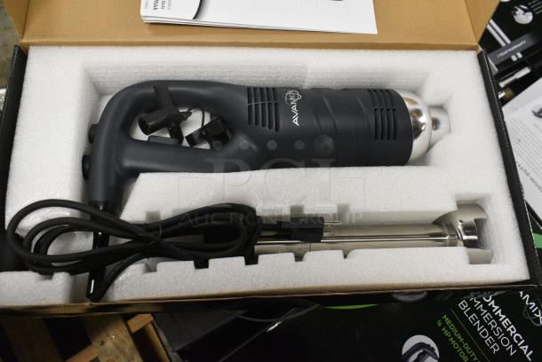 3 BRAND NEW SCRATCH AND DENT! AvaMix 928IBMD12 12" Medium-Duty Variable Speed Immersion Blender - 3/4 hp, AvaMix 928IBMD16 16" Medium-Duty Variable Speed Immersion Blender - 3/4 hp. 120 Volts, 1 Phase. 3 Times Your Bid! - Image 5 of 18