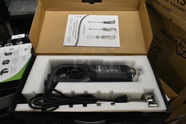 4 BRAND NEW SCRATCH AND DENT! AvaMix 928IBMD16 16" Medium-Duty Variable Speed Immersion Blender - 3/4 hp. 120 Volts, 1 Phase. 4 Times Your Bid! - Image 1 of 9