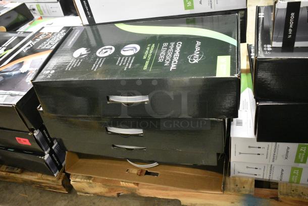 4 BRAND NEW SCRATCH AND DENT! AvaMix 928IBMD16 16" Medium-Duty Variable Speed Immersion Blender - 3/4 hp. 120 Volts, 1 Phase. 4 Times Your Bid! - Image 2 of 9