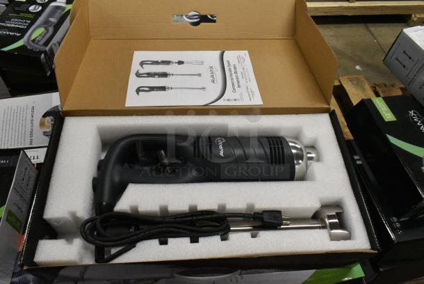 3 BRAND NEW SCRATCH AND DENT! AvaMix 928IBMD16 16" Medium-Duty Variable Speed Immersion Blender - 3/4 hp. 120 Volts, 1 Phase. 3 Times Your Bid! - Image 1 of 9