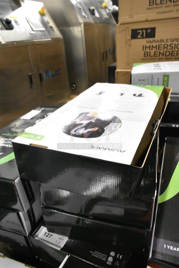 3 BRAND NEW SCRATCH AND DENT! AvaMix 928IBMD16 16" Medium-Duty Variable Speed Immersion Blender - 3/4 hp. 120 Volts, 1 Phase. 3 Times Your Bid! - Image 2 of 9