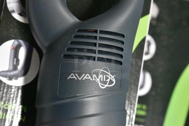 3 BRAND NEW SCRATCH AND DENT! AvaMix 928IBMD16 16" Medium-Duty Variable Speed Immersion Blender - 3/4 hp. 120 Volts, 1 Phase. 3 Times Your Bid! - Image 8 of 9