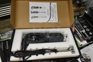 2 BRAND NEW SCRATCH AND DENT! AvaMix 928IBMD16 16" Medium-Duty Variable Speed Immersion Blender - 3/4 hp. 120 Volts, 1 Phase. 2 Times Your Bid!