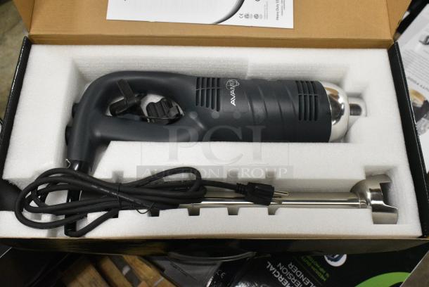 BRAND NEW SCRATCH AND DENT! AvaMix 928IBMD16 16" Medium-Duty Variable Speed Immersion Blender - 3/4 hp. 120 Volts, 1 Phase. - Image 4 of 9