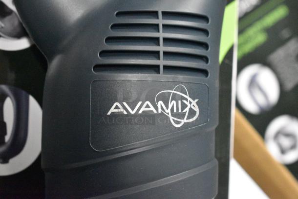 BRAND NEW SCRATCH AND DENT! AvaMix 928IBMD16 16" Medium-Duty Variable Speed Immersion Blender - 3/4 hp. 120 Volts, 1 Phase. - Image 8 of 9