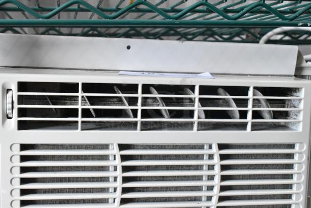 2 General Electric AEL05LVL1 / LG LW6017R Window Mounted Air Conditioners. 115 Volts, 1 Phase. 2 Times Your Bid! Tested and Working! - Image 5 of 12