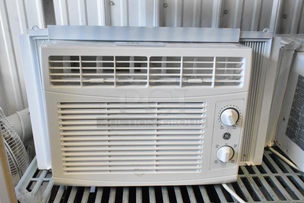 2 LG LW6017R / General Electric AHTC05AAQ2 Window Mounted Air Conditioners. 115 Volts, 1 Phase. 2 Times Your Bid! Tested and Working! - Image 9 of 14