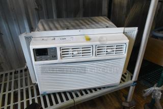 CoastAir CEW081CS Window Mount Air Conditioner. 115 Volts, 1 Phase. Tested and Working!
