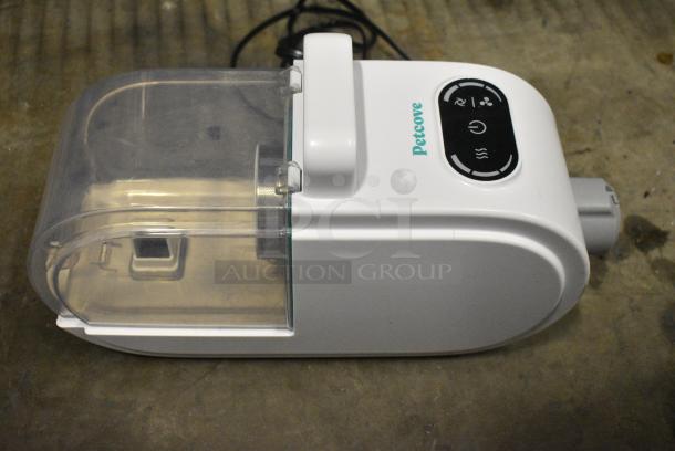 IN ORIGINAL BOX! Petcove PC-FRFLFF-WHT FurrFluff Pet Grooming & Vacuum Kit - Image 9 of 11