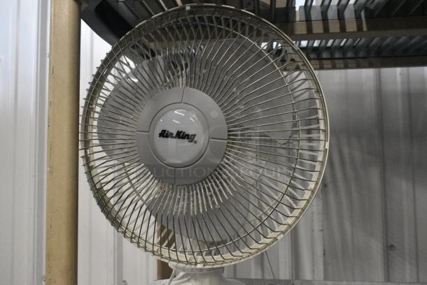 Air King Fan. 120 Volts, 1 Phase. Tested and Working! - Image 4 of 6
