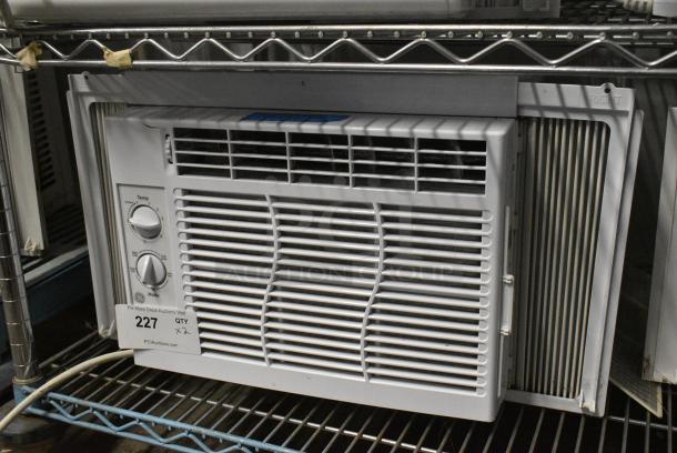 2 General Electric AEL05LXQ1 / LG LW6017R Window Mount Air Conditioner. 115 Volts, 1 Phase. 2 Times Your Bid! Tested and Working! - Image 3 of 14