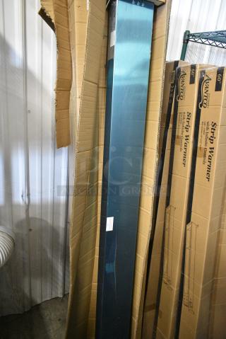 4 BRAND NEW SCRATCH AND DENT! Avantco 177SW72T 72" High Wattage Strip Warmer with On/Off Toggle Controls. 120 Volts, 1 Phase. 4 Times Your Bid!