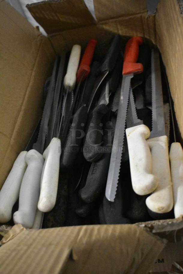 75 SHARPENED Stainless Steel Knives Including Serrated Bread Knife. 75 Times Your Bid! - Image 1 of 4