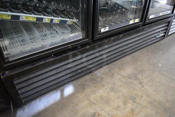 2018 True GDM-72-HC Metal Commercial 3 Door Reach In Cooler Merchandiser w/ Poly Coated Racks. 115 Volts, 1 Phase. Tested and Working! - Image 4 of 10