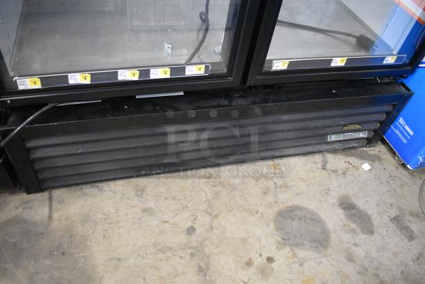 2018 True GDM-49F-HC Metal Commercial 2 Door Reach In Freezer Merchandiser. 115/208-230 Volts, 1 Phase. Tested and Working! - Image 4 of 9
