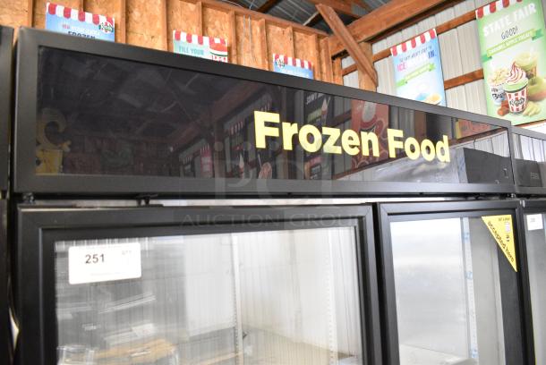 2018 True GDM-49F-HC Metal Commercial 2 Door Reach In Freezer Merchandiser. 115/208-230 Volts, 1 Phase. Tested and Working! - Image 4 of 11
