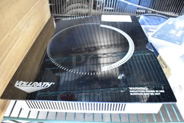 BRAND NEW SCRATCH AND DENT! Vollrath 5950170 Mirage® Series Drop-In Induction Warmer. 120 Volts, 1 Phase. - Image 1 of 8