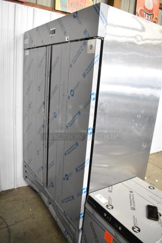 BRAND NEW SCRATCH AND DENT! 2025 Avantco 447AP49R Stainless Steel Commercial 2 Door Reach In Cooler on Commercial Casters. 115 Volts, 1 Phase. Tested and Working!