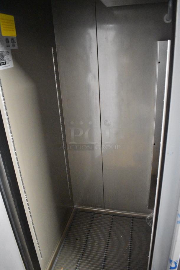 BRAND NEW SCRATCH AND DENT! 2025 Avantco 447AP49R Stainless Steel Commercial 2 Door Reach In Cooler on Commercial Casters. 115 Volts, 1 Phase. Tested and Working! - Image 10 of 13