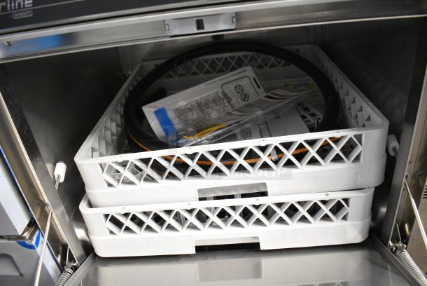 BRAND NEW SCRATCH AND DENT! 2024 Hobart CUH Stainless Steel Commercial Hi Temp High Temperature Undercounter Dishwashing Machine. 208/240 Volts, 1 Phase. - Image 5 of 8