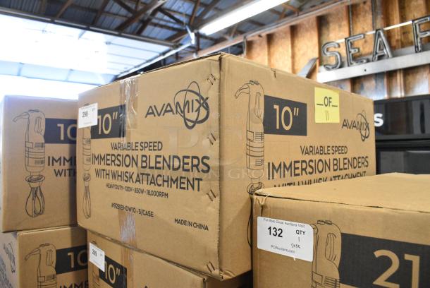 5 BRAND NEW SCRATCH AND DENT! AvaMix 928IBHDW10 Heavy-Duty Variable Speed Immersion Blender with 10" Whisk - 1 1/4 hp. 120 Volts, 1 Phase. 5 Times Your Bid! - Image 3 of 3