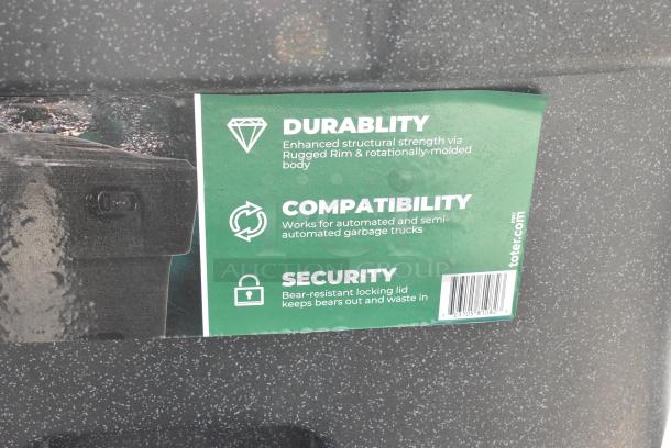 2 BRAND NEW SCRATCH AND DENT! Items Including Nova Curbside Organics Bin and Toter Trash Can. 2 Times Your Bid! - Image 10 of 10