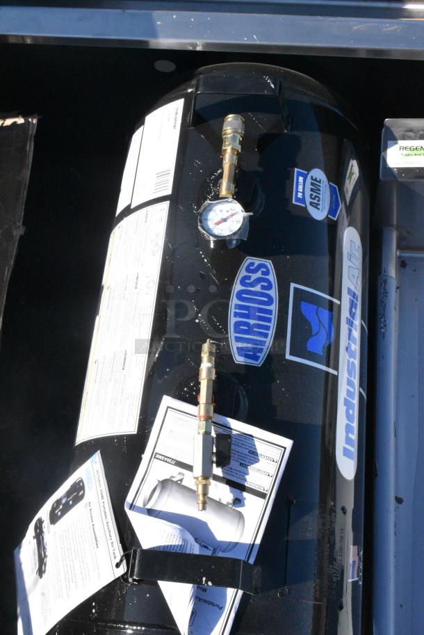 BRAND NEW SCRATCH AND DENT! Industrial Air AirHoss 20 Gallon Portable Vertical / Horizontal Auxiliary Air Tank IT20ASME - Image 4 of 7