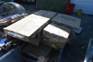 8 BRAND NEW SCRATCH AND DENT! Items Including 922EC15LD Acopa 8 Qt. Supreme Full Size Roll Top Gold Trim Chafer Cover, 427SM2424LE Lancaster Table & Seating Excalibur 24" x 24" Square Table Top with Smooth Letizia Finish, 600CDT72R DISHTBL CLEAN 6' RIGHT SS 16G 304SS 10"BKSP/2"RETRN, 600WS1848HD Regency 16 Gauge Stainless Steel 18" x 48" Heavy Duty Wall Shelf, 384YCZ24RND Lancaster Table & Seating 24" Round Granite White Heavy-Duty Blow Molded Standard Height Plastic Folding Table. 8 Times Your Bid! May Be Missing Pieces.