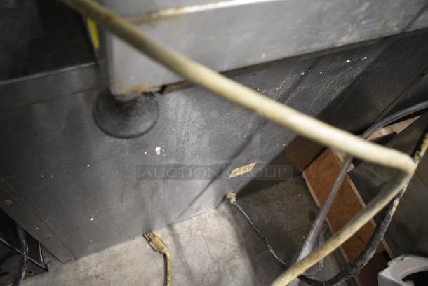 Toastmaster Stainless Steel Commercial 2 Drawer Warming Drawer. 115 Volts, 1 Phase. Tested and Working! - Image 5 of 8