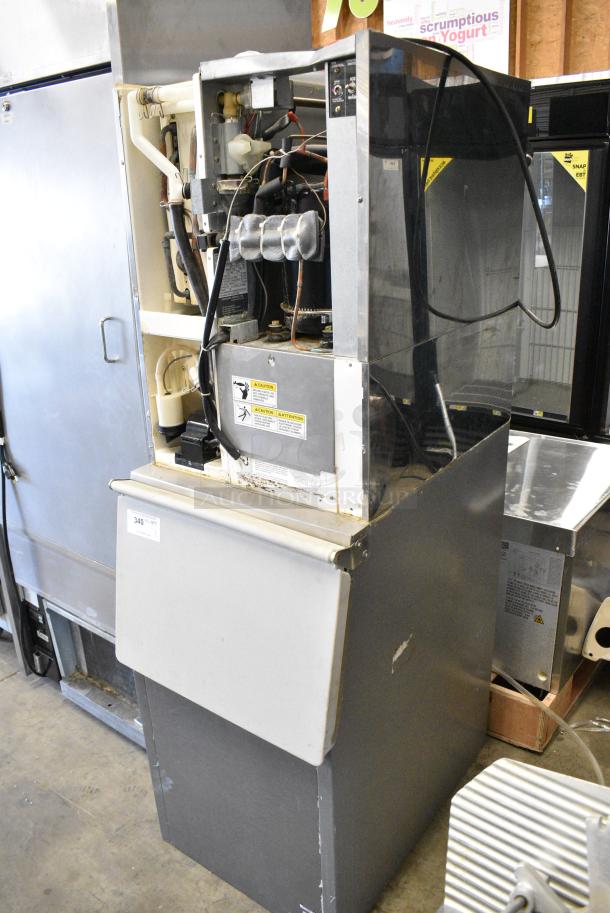 Hoshizaki KM-500MRE Metal Commercial Ice Head on Hoshizaki B-300PD Commercial Ice Machine. 115-120 Volts, 1 Phase. - Image 3 of 10