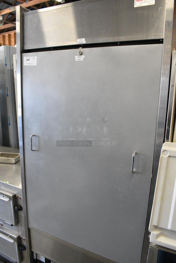 Structural Concepts Metal Commercial Reach In Cooler. on Commercial Casters. Doors are Locked. Tested and Powers On But Does Not Get Cold - Image 4 of 10