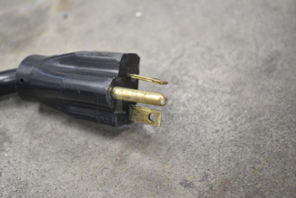 Structural Concepts Metal Commercial Reach In Cooler. on Commercial Casters. Doors are Locked. Tested and Powers On But Does Not Get Cold - Image 10 of 10