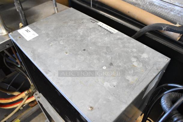 Hoshizaki URC-SE Metal Commercial Remote Condenser for Ice Head. 115-120 Volts, 1 Phase. - Image 3 of 7
