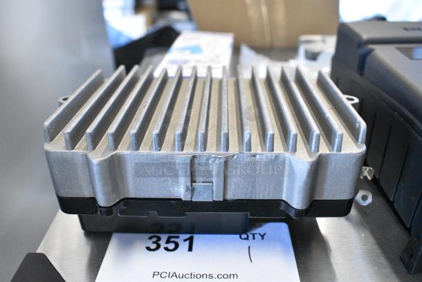 4 Various Items Including Satco Halide Lamp, SIT 630 Eurosit Unit, Garland CK4531688 Control. 4 Times Your Bid! - Image 2 of 11