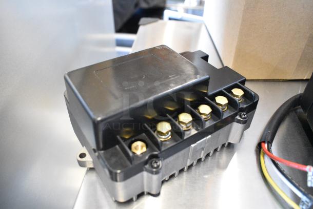 4 Various Items Including Satco Halide Lamp, SIT 630 Eurosit Unit, Garland CK4531688 Control. 4 Times Your Bid! - Image 10 of 11