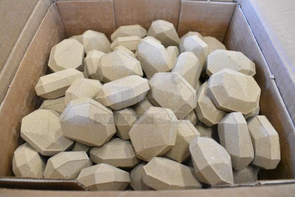 BRAND NEW SCRATCH AND DENT! Box of Garland / US Range 4523903 Briquettes - 126 Pcs - 126/Pack HP4523903 - Image 1 of 4
