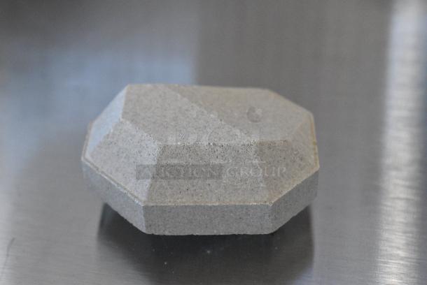BRAND NEW SCRATCH AND DENT! Box of Garland / US Range 4523903 Briquettes - 126 Pcs - 126/Pack HP4523903 - Image 2 of 4