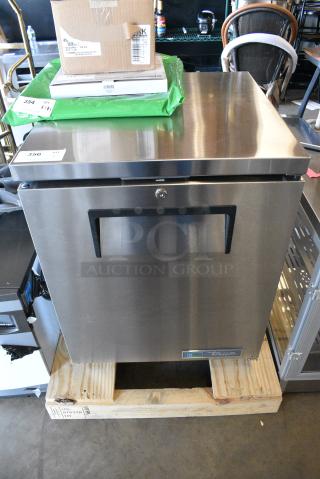 BRAND NEW SCRATCH AND DENT! 2024 True TUC-24F-HC Stainless Steel Commercial Single Door Undercounter Freezer. 115 Volts, 1 Phase. Tested and Does Not Power On