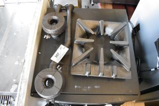 BRAND NEW SCRATCH AND DENT! Lot of 2 Range Burners and Grate.