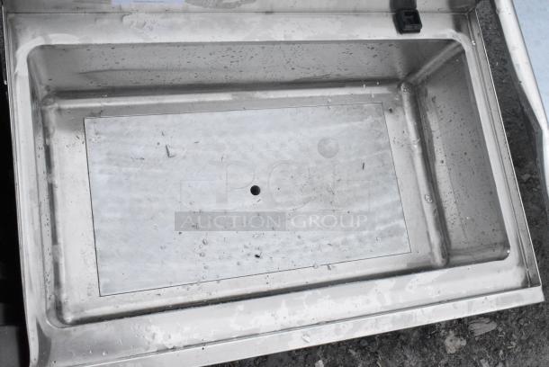 BRAND NEW SCRATCH AND DENT! Regency 600IB2130C0 21" x 30" Underbar Ice Bin with 10 Circuit Post-Mix Cold Plate and Bottle Holders - Image 5 of 6