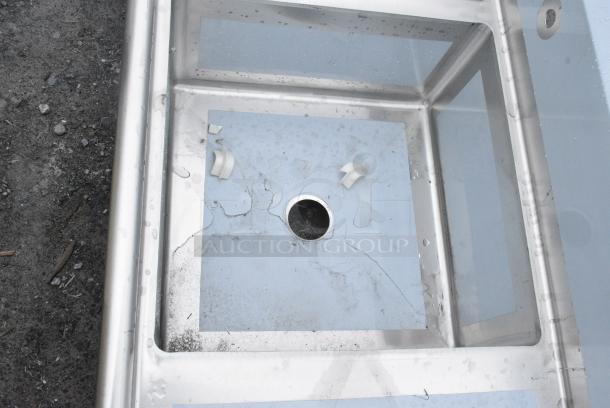 BRAND NEW SCRATCH AND DENT! Regency 600S22323224 16 Gauge Stainless Steel Two Compartment Sink with Galvanized Steel Legs and 2 Drainboards - 23" x 23" x 12" Bowls. No Legs. - Image 4 of 7